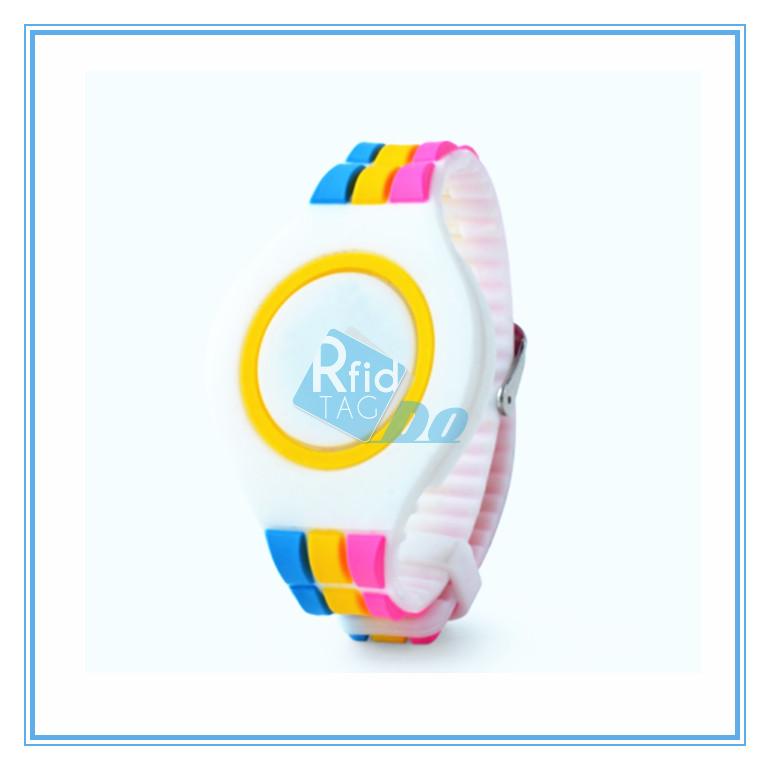 Festival bracelets  wristbands for events  with microchip chip rfid tickets rfid wristband system